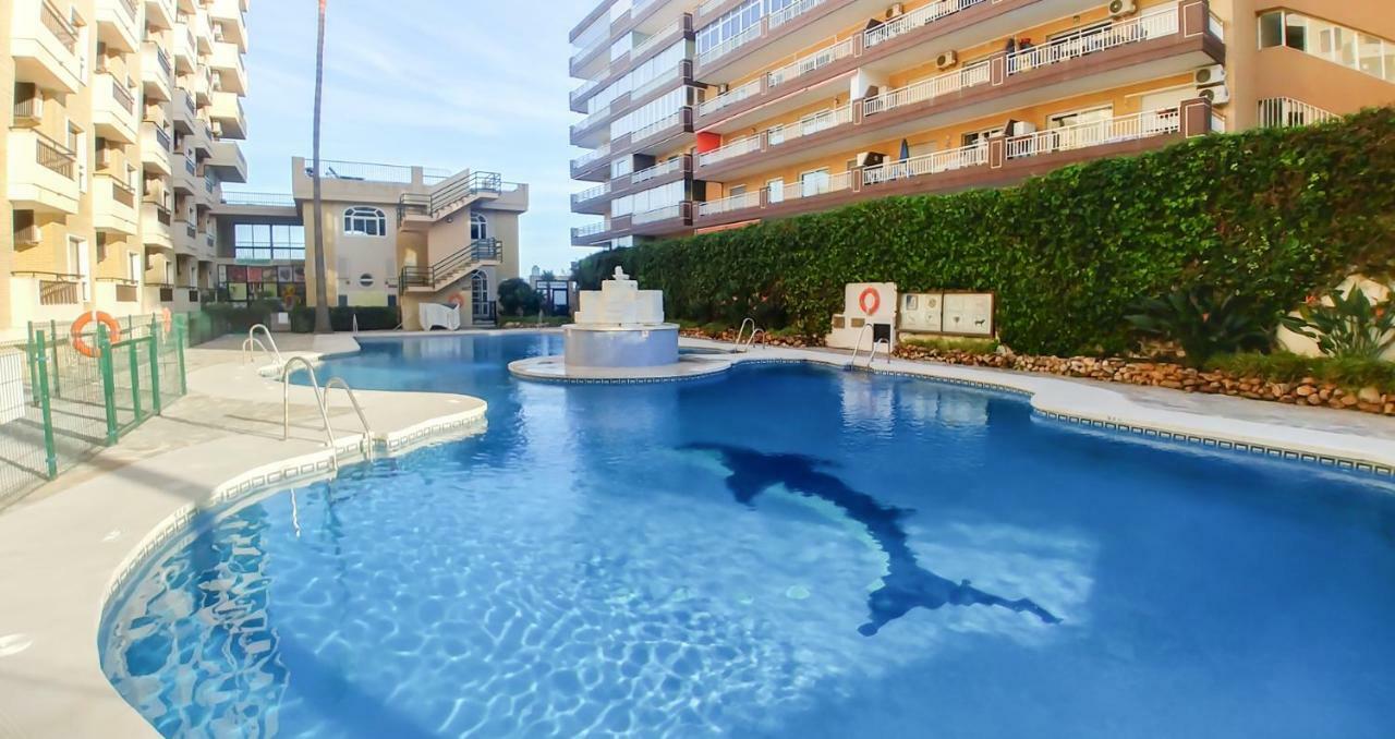 Beachfront Apartment In Fuengirola New Exterior foto